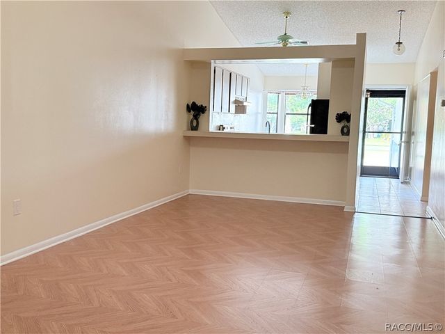 517 Whispering Pines Boulevard, Inverness, FL 34453