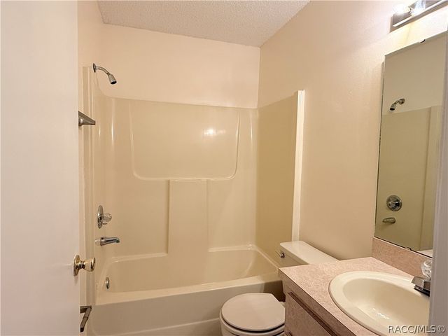 517 Whispering Pines Boulevard, Inverness, FL 34453
