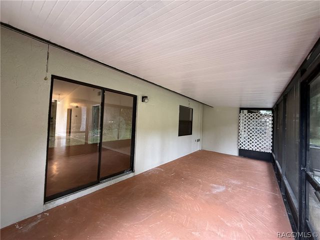 517 Whispering Pines Boulevard, Inverness, FL 34453