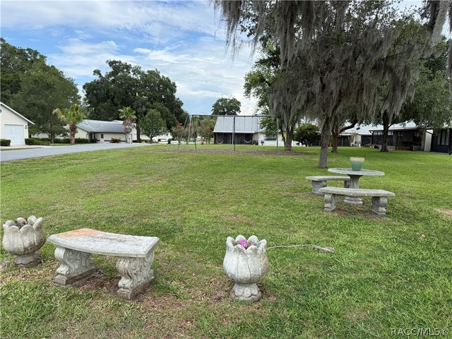 517 Whispering Pines Boulevard, Inverness, FL 34453