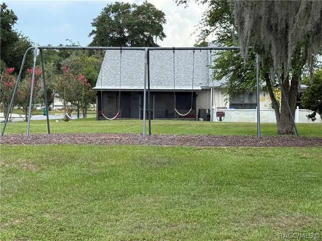 517 Whispering Pines Boulevard, Inverness, FL 34453