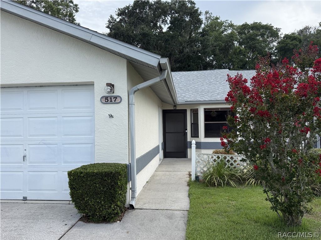 517 Whispering Pines Boulevard, Inverness, FL 34453