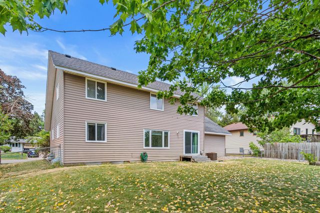 8757 75th Street S, Cottage Grove, MN 55016