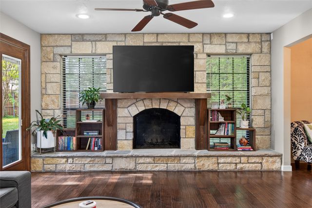 4121 Bilglade Road, Fort Worth, TX 76109