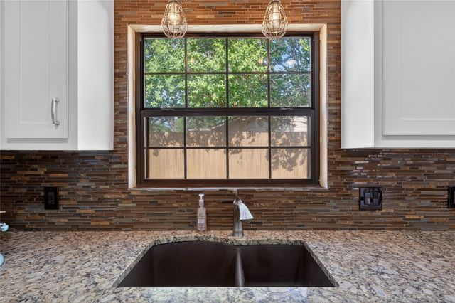 4121 Bilglade Road, Fort Worth, TX 76109