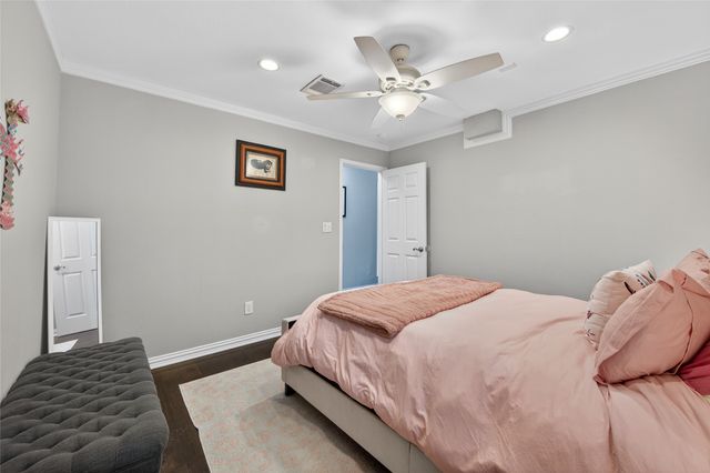 4121 Bilglade Road, Fort Worth, TX 76109