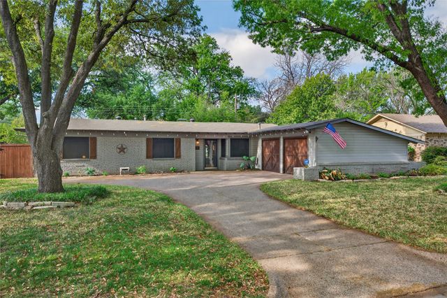 4121 Bilglade Road, Fort Worth, TX 76109