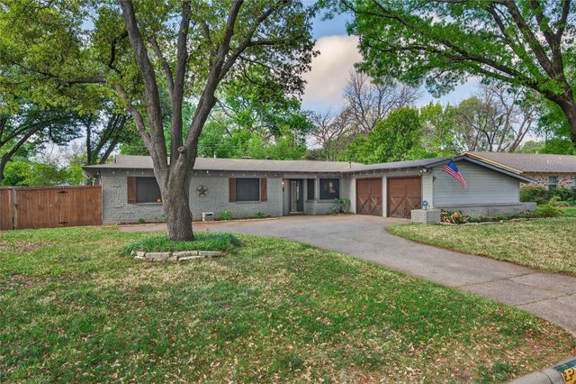 4121 Bilglade Road, Fort Worth, TX 76109