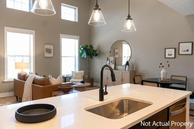 5656 Apothecary Way, 2, New Albany, OH 43054