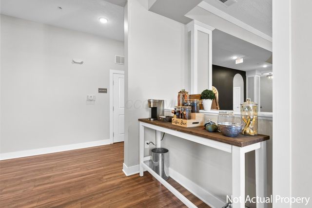 5656 Apothecary Way, 2, New Albany, OH 43054