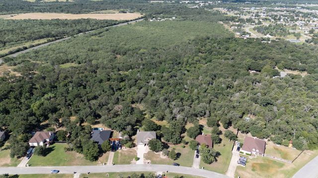 112 McLeod, Cedar Creek, TX 78612