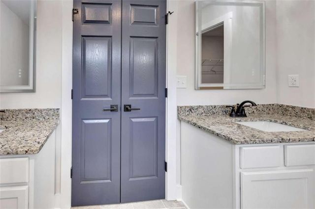 15 Kestrel Circle, Covington, GA 30014