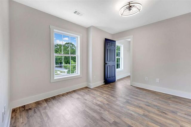 15 Kestrel Circle, Covington, GA 30014
