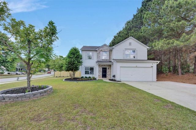 15 Kestrel Circle, Covington, GA 30014