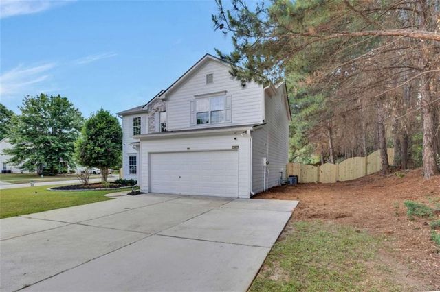 15 Kestrel Circle, Covington, GA 30014