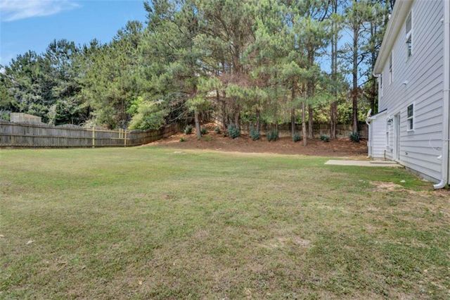 15 Kestrel Circle, Covington, GA 30014