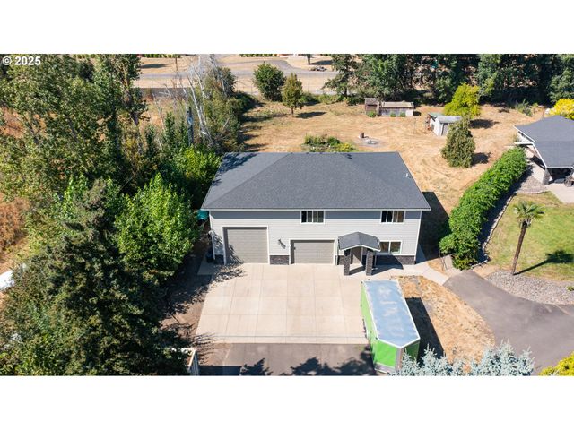2225 MOLALLA Rd, Woodburn, OR 97071