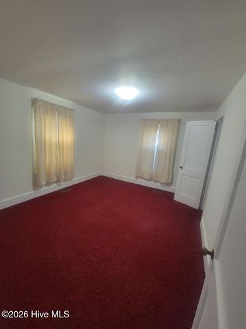 305 N 2nd Street, Macclesfield, NC 27852