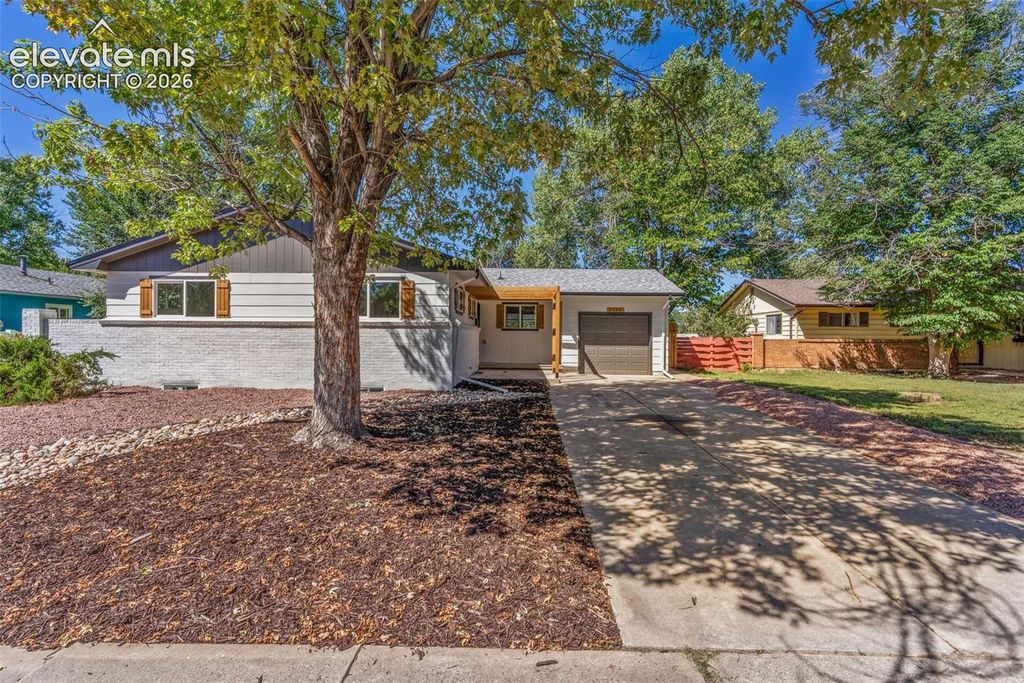 1430 McArthur Avenue, Colorado Springs, CO 80909 — photo 3
