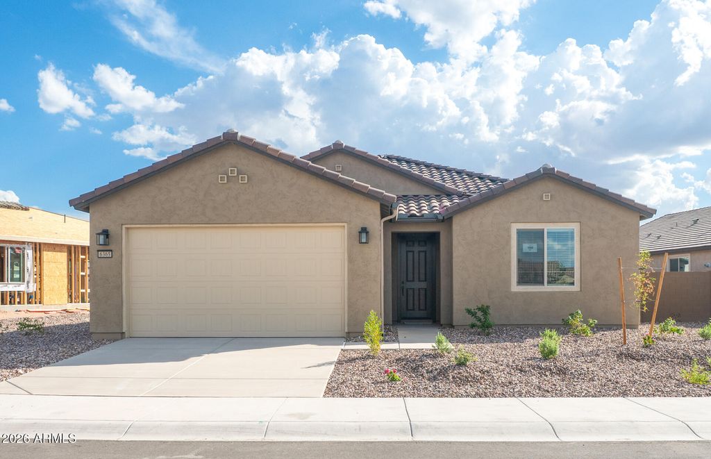 6365 W HONORS Way, Florence, AZ 85132 — exterior