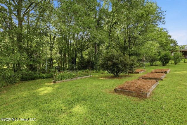 118 Spanish Moss Drive, Clinton, MS 39056