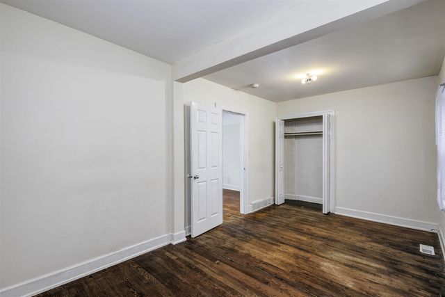 1234 E Elza Avenue, Hazel Park, MI 48030