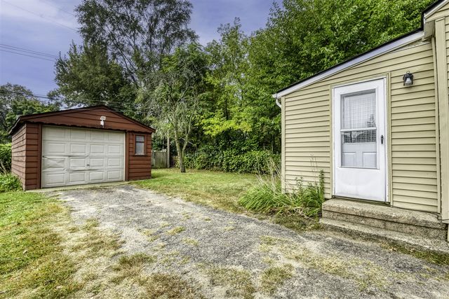1234 E Elza Avenue, Hazel Park, MI 48030