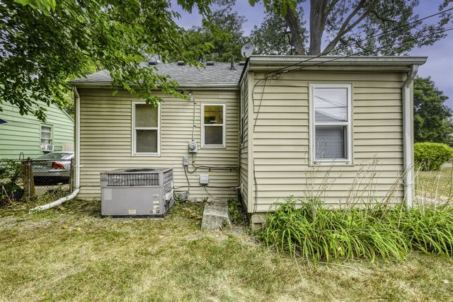 1234 E Elza Avenue, Hazel Park, MI 48030