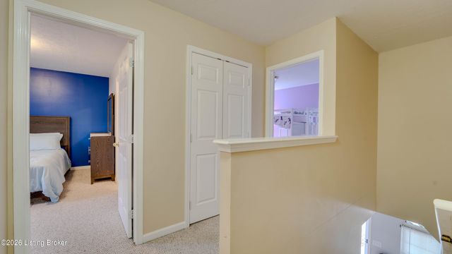 4320 Willowview Blvd, Louisville, KY 40299