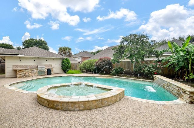 6631 Alicant Drive, Sugar Land, TX 77479