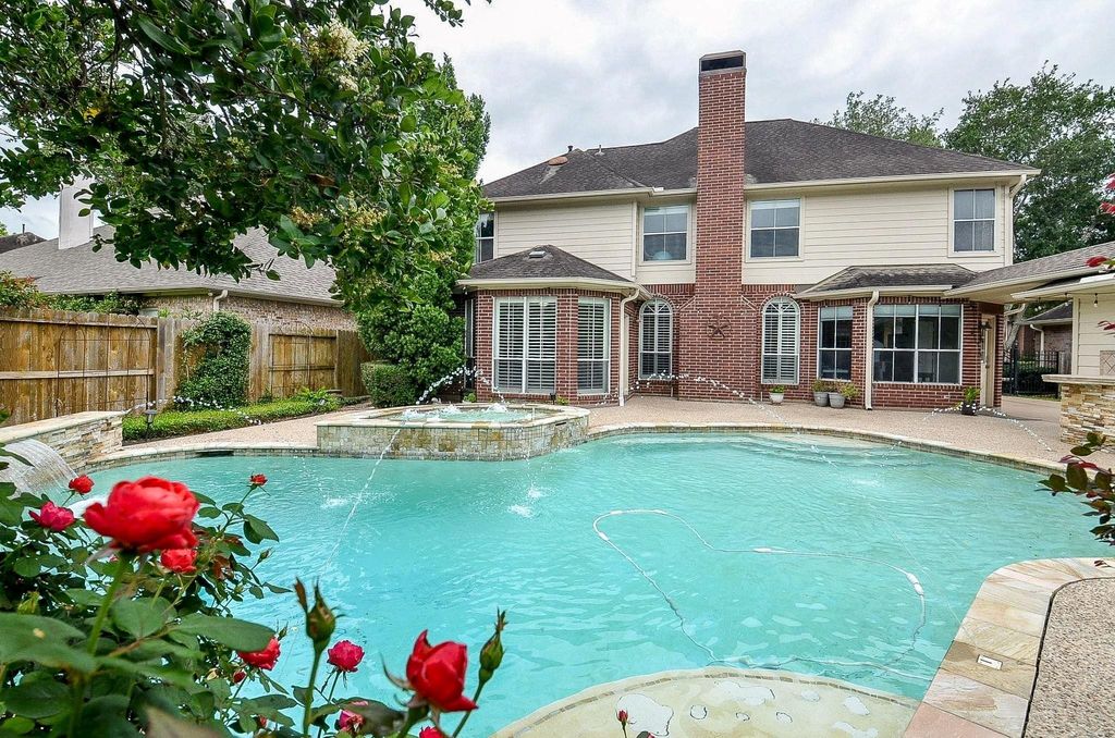 6631 Alicant Drive, Sugar Land, TX 77479