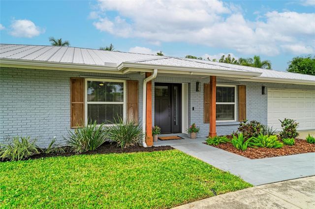 7611 18TH AVENUE NW, Bradenton, FL 34209