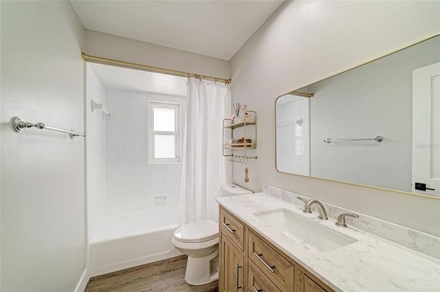 7611 18TH AVENUE NW, Bradenton, FL 34209