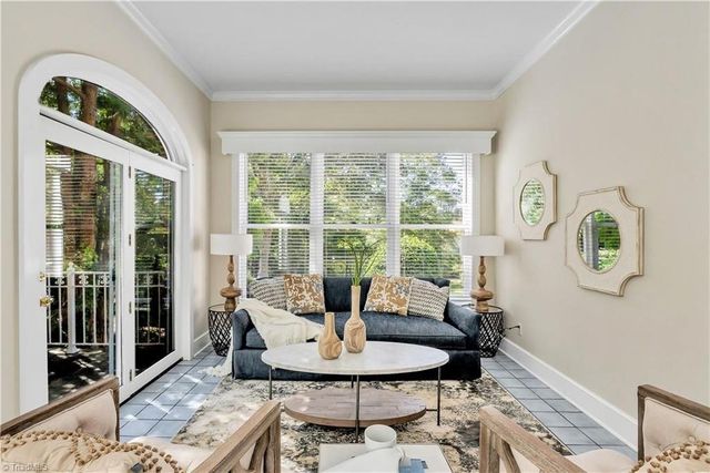 4141 Shattalon Drive, Winston-salem, NC 27106