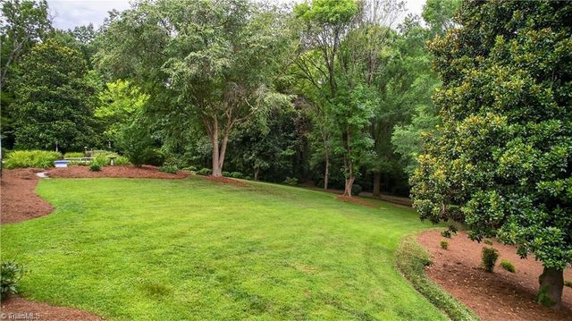 4141 Shattalon Drive, Winston-salem, NC 27106