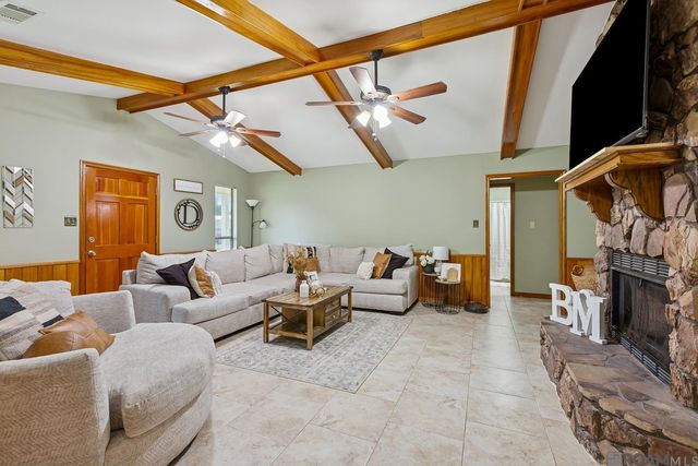 3214 Cedar St, Zachary, LA 70791