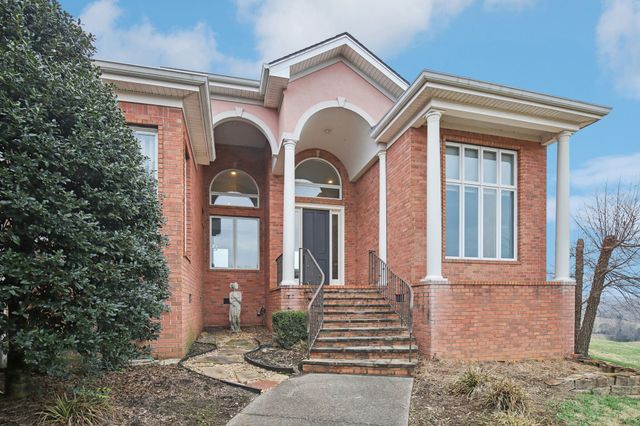 658 Hickory Ridge Rd, Gallatin, TN 37066