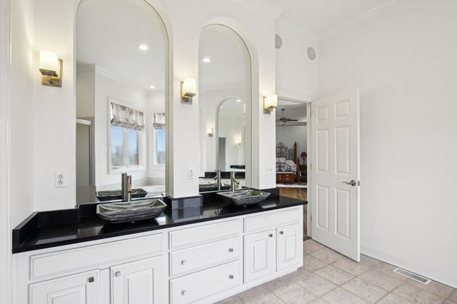 658 Hickory Ridge Rd, Gallatin, TN 37066