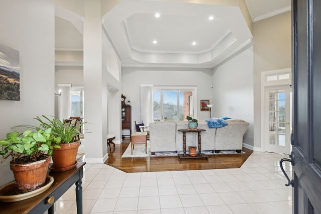 658 Hickory Ridge Rd, Gallatin, TN 37066