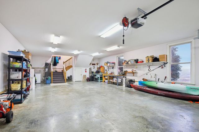 658 Hickory Ridge Rd, Gallatin, TN 37066