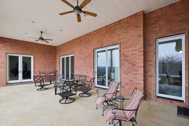 658 Hickory Ridge Rd, Gallatin, TN 37066