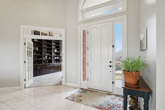 658 Hickory Ridge Rd, Gallatin, TN 37066