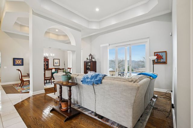 658 Hickory Ridge Rd, Gallatin, TN 37066