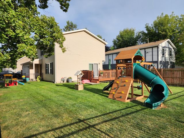 35737 N Hunt Avenue, Ingleside, IL 60041