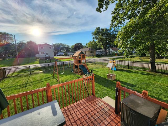 35737 N Hunt Avenue, Ingleside, IL 60041