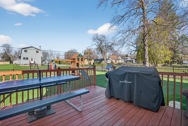 35737 N Hunt Avenue, Ingleside, IL 60041