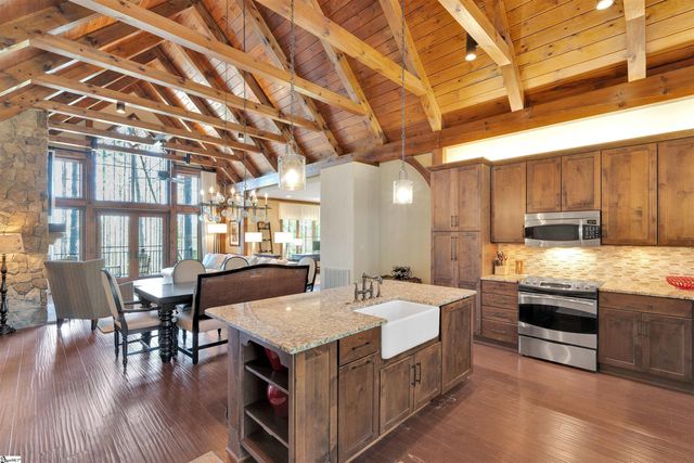 124 Guest House Court, Sunset, SC 29685
