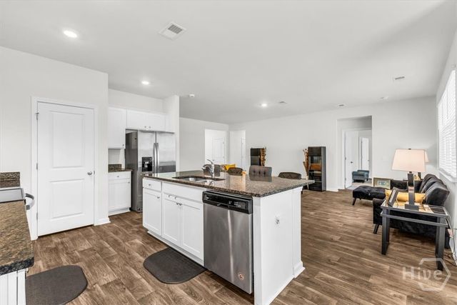 11 Wedge Circle, Richmond Hill, GA 31324