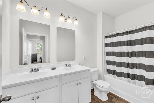 11 Wedge Circle, Richmond Hill, GA 31324