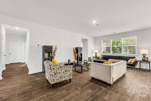 11 Wedge Circle, Richmond Hill, GA 31324